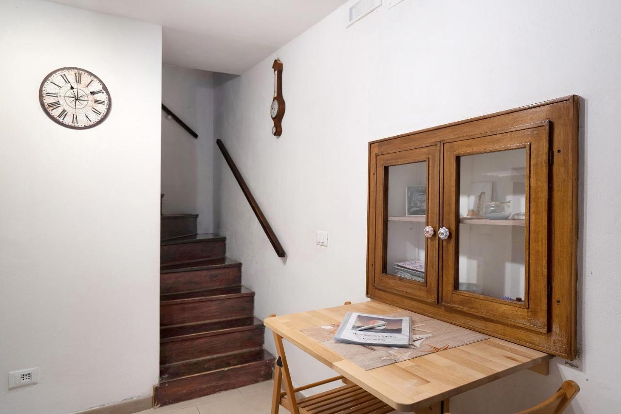 Hemingway'S Shelter Villa La Spezia Dış mekan fotoğraf